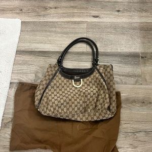 Gucci handbag satchel purse